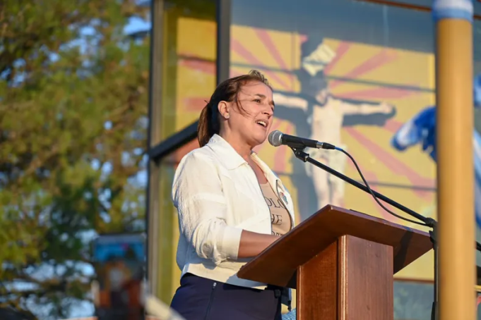 La vicegobernadora Prunotto destacó vía X el esfuerzo del Gobierno Provincial para mantener activo el BEC.