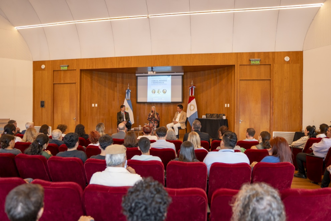 La Unicameral vivió una jornada de actividades culturales y evocativas del golpe del ’76.