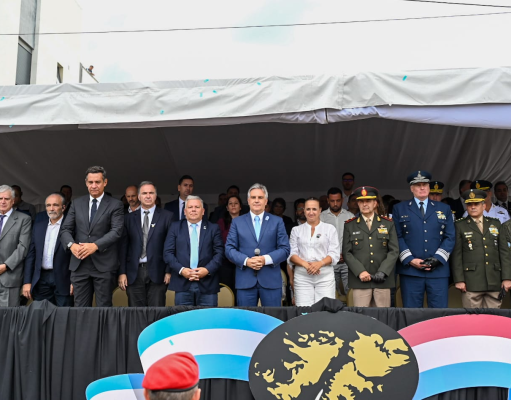 Llaryora, Prunotto y Benedetti homenajearon a los veteranos y caídos en Malvinas