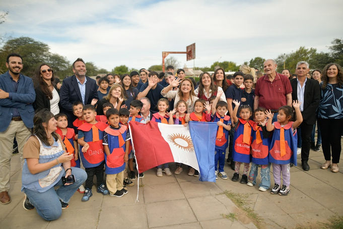 La Playosa: Prunotto inauguró un nuevo albergue estudiantil en el Ipet 111 “Ramiro Suárez”