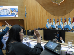 La Legislatura solicitó la renuncia del titular del Pami Córdoba