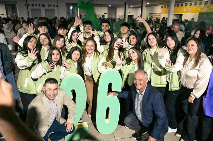 Prunotto destacó la defensa de la educación pública en el 60° aniversario del Ipetym 63 de San Francisco del Chañar