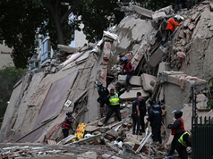 Sismo de 7.1 provoca pánico en Caracas y destrozos en la terminal de Maiquetía