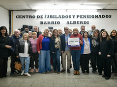 Prunotto destacó el rol de los centros de jubilados en su visita al barrio Alberdi de Río Cuarto